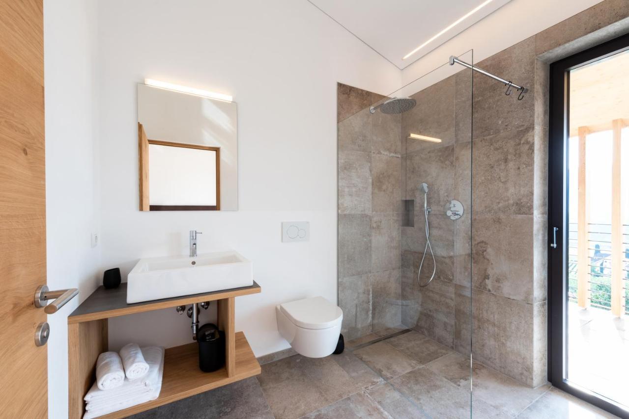 Villa Montis Exclusive Holiday Apartments In Eppan With Spectacular Views Of Dolomites And Bolzano Area Eppan an der Weinstraße Buitenkant foto