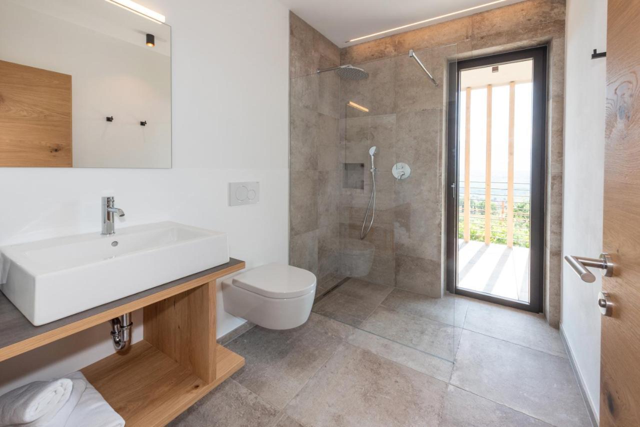 Villa Montis Exclusive Holiday Apartments In Eppan With Spectacular Views Of Dolomites And Bolzano Area Eppan an der Weinstraße Buitenkant foto