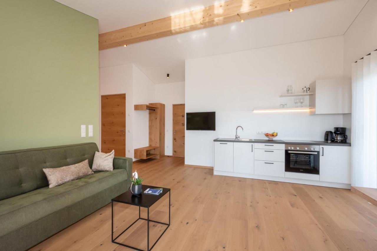 Villa Montis Exclusive Holiday Apartments In Eppan With Spectacular Views Of Dolomites And Bolzano Area Eppan an der Weinstraße Buitenkant foto
